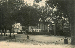 La Flèche * Square Léo Delibes - La Fleche