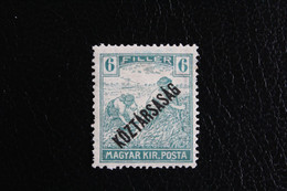 1918 HONGRIE  MICHEL 227 6 FILLERS  VERT-BLEU SURCHARGE "KÖZTÄRSÄSÄG"NEUF MH - Ungebraucht