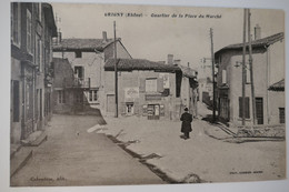 C. P. A. : 69 GRIGNY : Quartier De La Place Du Marché, Animé En 1930 - Grigny