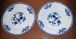 2 Assiettes Porcelaine De Tournai Décor à La Mouche - 24,5 Cm - Bleu Intense - Tournai (BEL)
