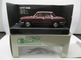 BMW  2000  1966-1972 - Schuco