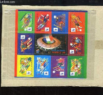 Une Planche De 11 Timbres-poste Non-oblitérés, De Chaque Stade De La Coupe Du Monde De Football 1998, En France. - TIMBR - Thématiques