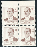 TÜRKEI 1962 Atatürk 10 K. Violetbraun, Postfr. Pra.-Viererblock ABART: UNGEZÄHNT - Ungebraucht