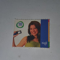 Honduras-(HN-TIG-REF-0004/5)-girl Holdinga Mobile-(8)-(L10)-(1/9/2010)-(320633248427)-used Card - Honduras