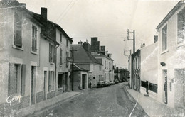 LA CHATAIGNERAIE RUE DE LA REPUBLIQUE - La Chataigneraie