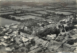 / CPSM FRANCE 79 "Brioux Sur Boutonne, Vue Aérienne Du Quartier Du Sud" - Brioux Sur Boutonne