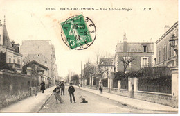 Cpa Bois Colombes  Rue Victor Hugo - Other & Unclassified