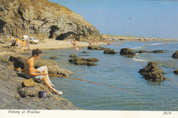 Postcard Fishing At Pendine   My Ref B14326 - Carmarthenshire