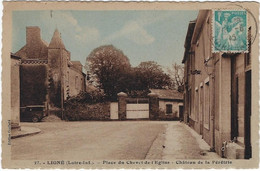 44   Ligne  -  Place Du Chevet De L'eglise -   Chateau De La Peretrie - Ligné