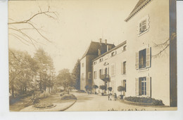 RILLIEUX LA PAPE - Belle Carte Photo Du CHÂTEAU LA PAPE Au Début Du XXème Siècle - Rillieux La Pape