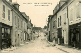 Chateauneuf Sur Cher * Débit De Tabac Tabacs , La Rue De La Chaussée - Chateauneuf Sur Cher