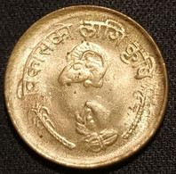 NEPAL - 10 PAISA 1976 - ( 2033 ) - Birendra Bir Bikram - Développement Agricole - KM 810 - Népal