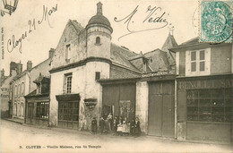 Cloyes * La Rue Du Temple * Commerce Magasin RENOULT  , LAMIOT - Cloyes-sur-le-Loir