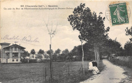 17-SAUJON- UN COIN DU PARC DE L'ETABLISSEMENT HYDROTHERAPIQUE DU DOCTEUR DUBOIS - Saujon