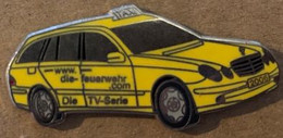 TAXI JAUNE - MERCEDES - YELLOW CAB - VOITURE - CAR - AUTOMOBILE - DIE TV SERIE - PLAQUE 2006-WWW.DIE FEUERWEHR.COM -(25) - Mercedes