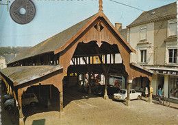 53 - Très Belle Carte Postale Semi Moderne De  Craon   Les Halles - Craon