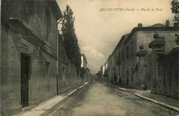 Aigues Vives * La Rue De La Poste - Aigues-Vives