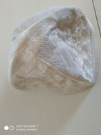 Ancien Bonnet De Baptême Brodé. - Baptism