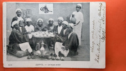 CPA.Egypte.Le Repas Arabe. Dos Non Divisé.   (R1.708) - Ismaïlia