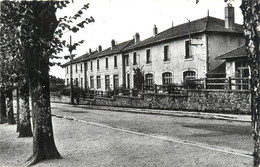 CPSM FRANCE 87 " Saint Mathieu, école " - Saint Mathieu