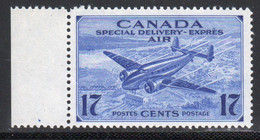 Canada 1942 Single 17c Stamp Issued To For Air Special Delivery In Unmounted Mint - Special Delivery