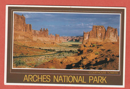 CP AMERIQUE DU NORD USA UT UTAH ARCHES NATIONAL PARK 1 COURTHOUSE TOWERS - Monument Valley