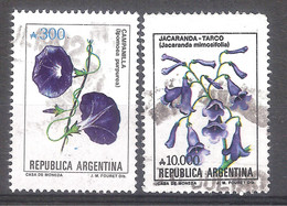 Argentina 1982 - 2 Sellos Usados Y Circulados - Flora Argentina-Campanilla Y Jacaranda - Gebraucht