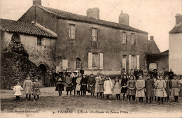 Frossay * L'école Chrétienne De Jeunes Filles * école Village - Frossay