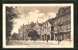 AK Neumünster, Blick Auf Grossflecken Strasse Im Sonnenschein - Neumuenster