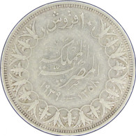 LaZooRo: Egypt 10 Piastres 1939 VF / XF - Silver - Réunion