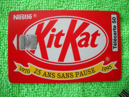 7094 Télécarte Collection KIT KAT NESTLE  25 Ans Sans Pause     50u  ( Recto Verso)  Carte Téléphonique - Alimentation