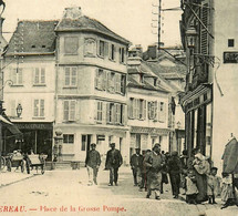 Montereau * Débit De Tabac Tabacs , Place De La Grosse Pompe * Café De La Seine Et Marne * Commerces Magasins - Montereau