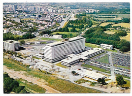 CP LA ROCHE SUR YON, VUE AERIENNE SUR LE CENTRE HOSPITALIER DEPARTEMENTAL, HOPITAL, VENDEE 85 - La Roche Sur Yon