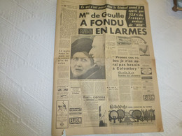 Mme De Gaulle A Fondu En Larmes, Double Page France Dimanche 1969; JL04 - Allgemeine Literatur