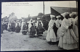 CPA 29 LE FOLGOET - Pardon - Défilé Des Processions De Plouneour Trez - Villard 3367   - Réf. N 96 - Le Folgoët