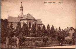 74 - DOUVAINE --  L'Eglise - Douvaine