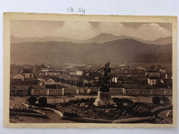 Cpa De 1938 Saint Gaudens La Terrasse Des Pyrénées, Vue Sur Le Pic De Cagire Et Le Quartier De La Gare Haute Garonne 31 - Saint Gaudens