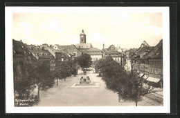 AK Schweinfurt, Geschäfte Und Denkmal Am Markt - Schweinfurt