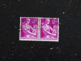 FRANCE YT 1116 OBLITERE PAIRE HORIZONTALE - MOISSONNEUSE - 1957-1959 Oogst