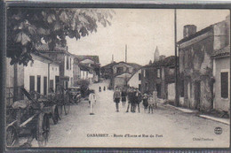 Carte Postale  40. Gabarret  Route D'Eauze Et Rue Du Fort Tracteur  Très Beau Plan - Gabarret