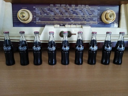 9 Mini Bouteilles Coca Cola Années 70 - Flessen