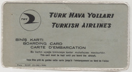 TURKISH AIRLINES BOARDING CARD VERY RARE - Wereld