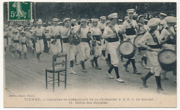 CPA - VIENNE (Isère) - Concours De Gymnastique De La Fédération... Défilé Des Sociétés - Vienne