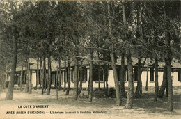 Arès * Bassin D'arcachon * Vue Sur L'aérium Dans Les Pins * Annexe à La Fondation Wallerstein - Arès