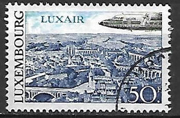LUXEMBOURG    -    Aéro   -   1968 .  Y&T N° 21 Oblitéré . Luxair  /  Avion - Gebraucht