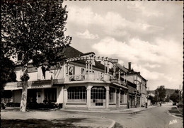 47 - LIBOS - Avenue De La Gare - Central Hotel - Pompe à Essence - Libos