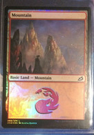 Magic The Gathering IKORIA FOIL MOUNTAIN BASIC LAND RED NEW MTG Sleeve Toploader - Other & Unclassified