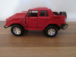 Lamborghini LM002 - Escala 1:32