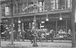 CPA 75 PARIS XVIIe PARIS VUE DES MAGASINS A LA JEUNE FRANCE 13 AVENUE DES TERNES - Paris (17)