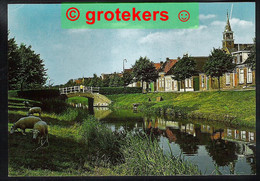STAVOREN Voorstraat Met Ned. Hervormde Kerk Ca 1978 - Stavoren